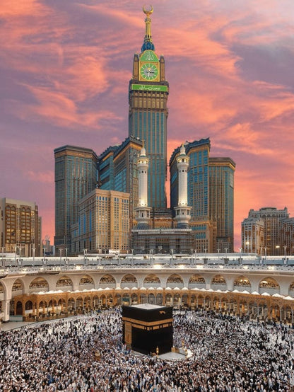 Sacred Skyline Kaaba & Clock Tower Diamond painting kit