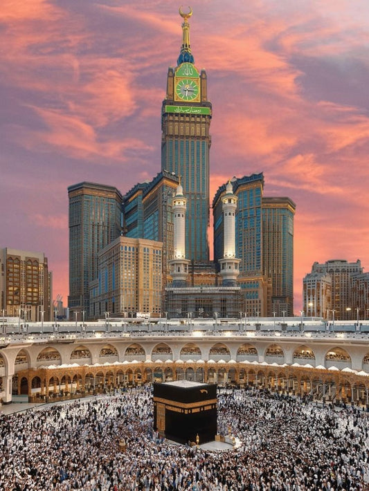 Sacred Skyline Kaaba & Clock Tower Diamond painting kit